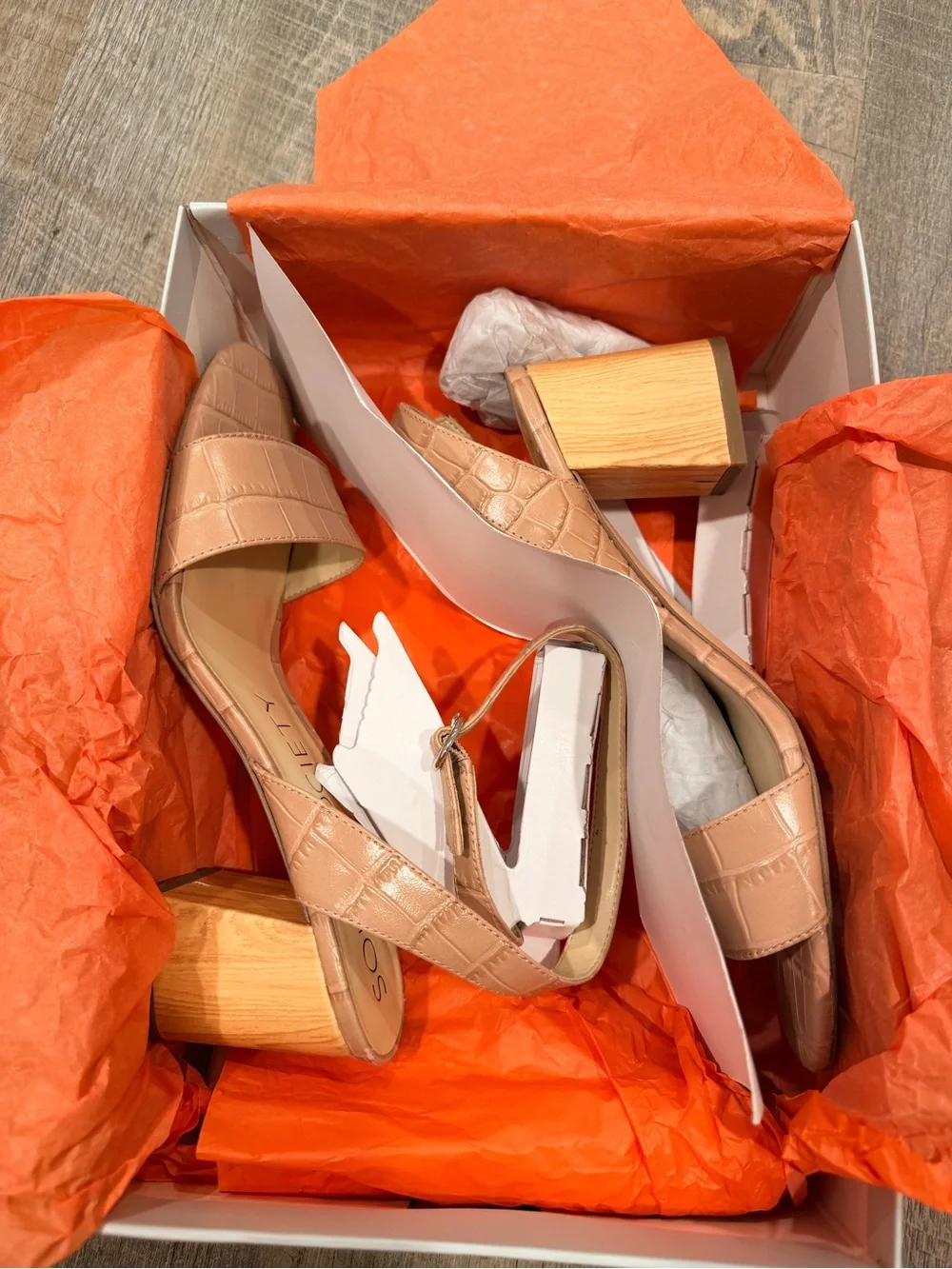 SOLE SOCIETY Blush Croc-Embossed Strappy Block Heel Sandals